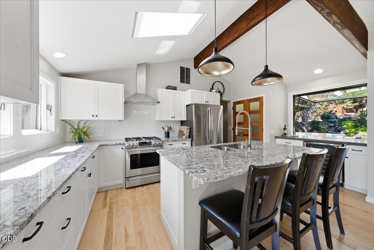 Photo of 2261 NW 7th Street 19 of 101