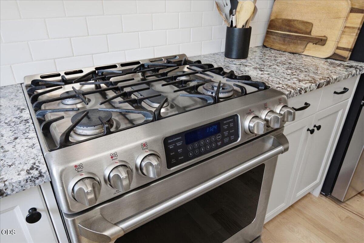 Photo of 2261 NW 7th Street 21 of 101