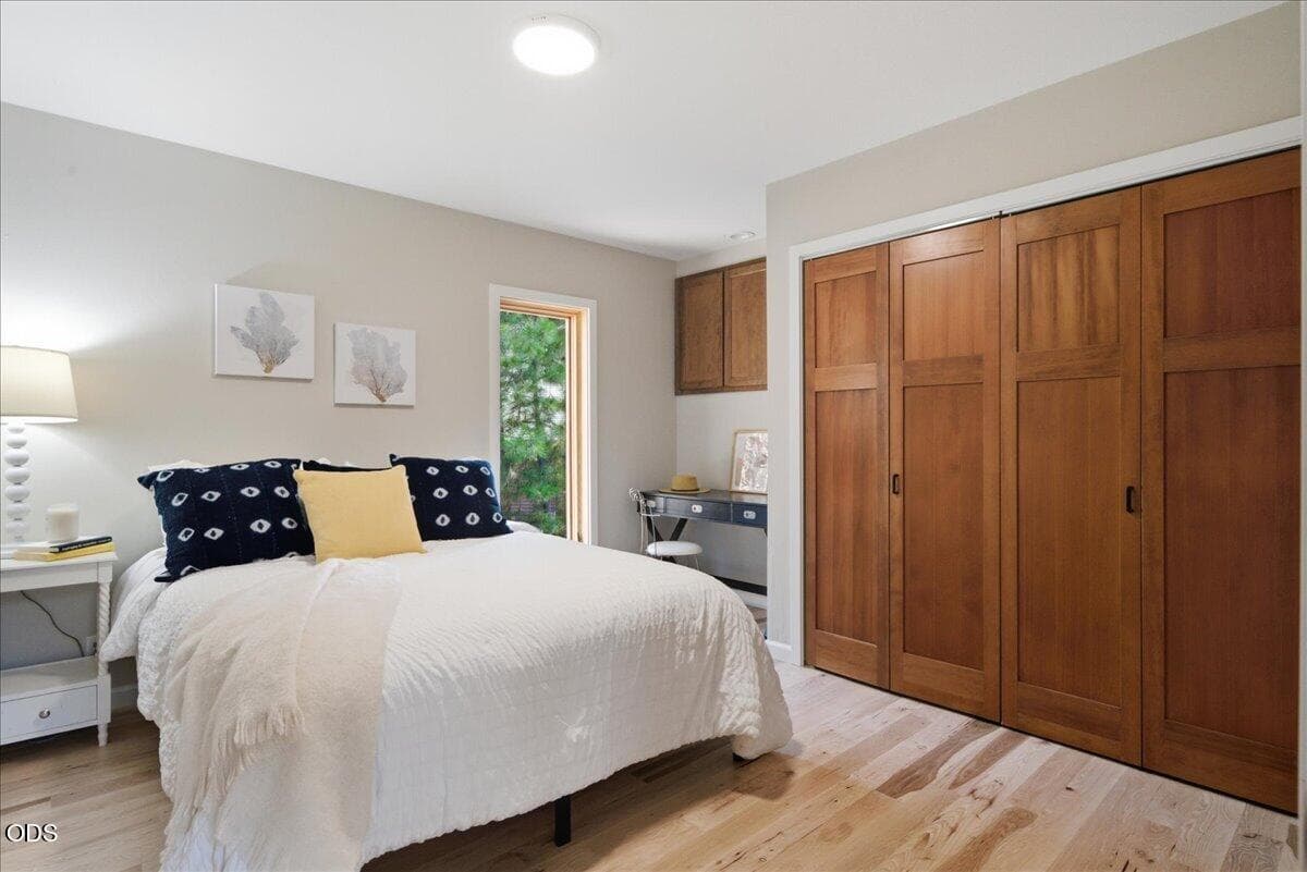 Photo of 2261 NW 7th Street 49 of 101