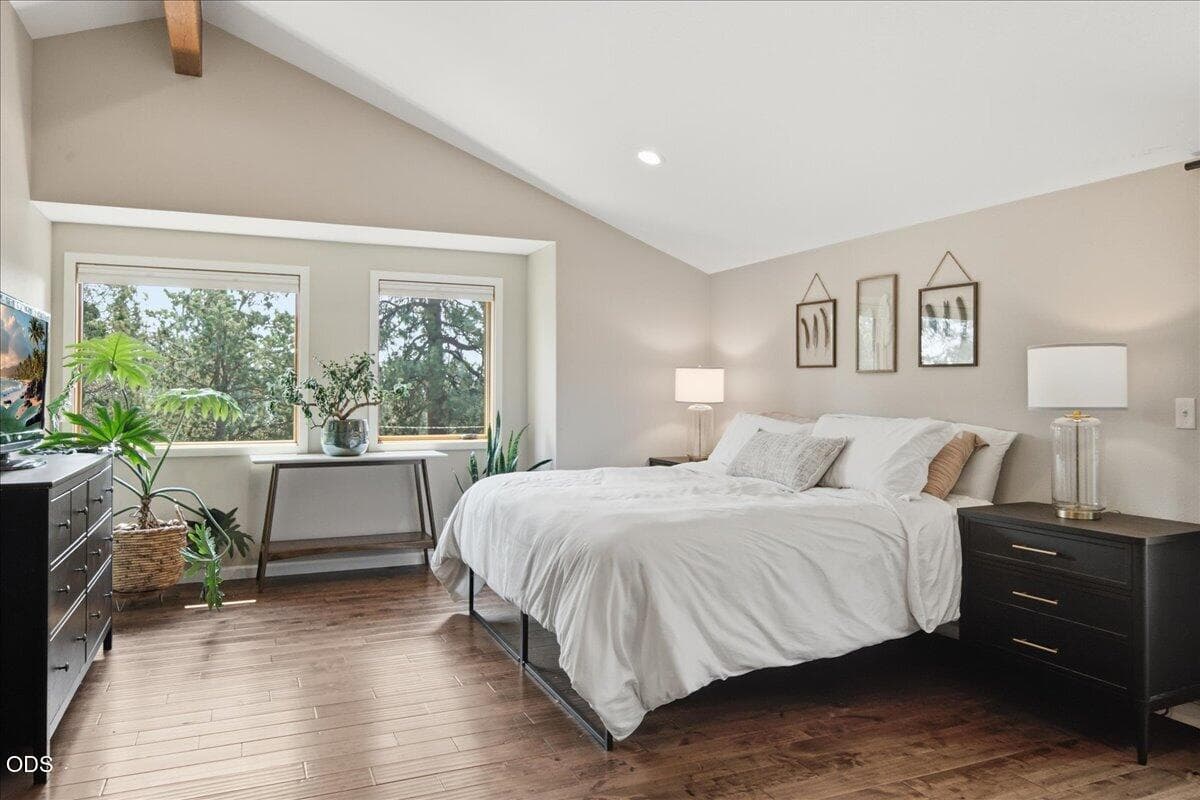 Photo of 2261 NW 7th Street 34 of 101