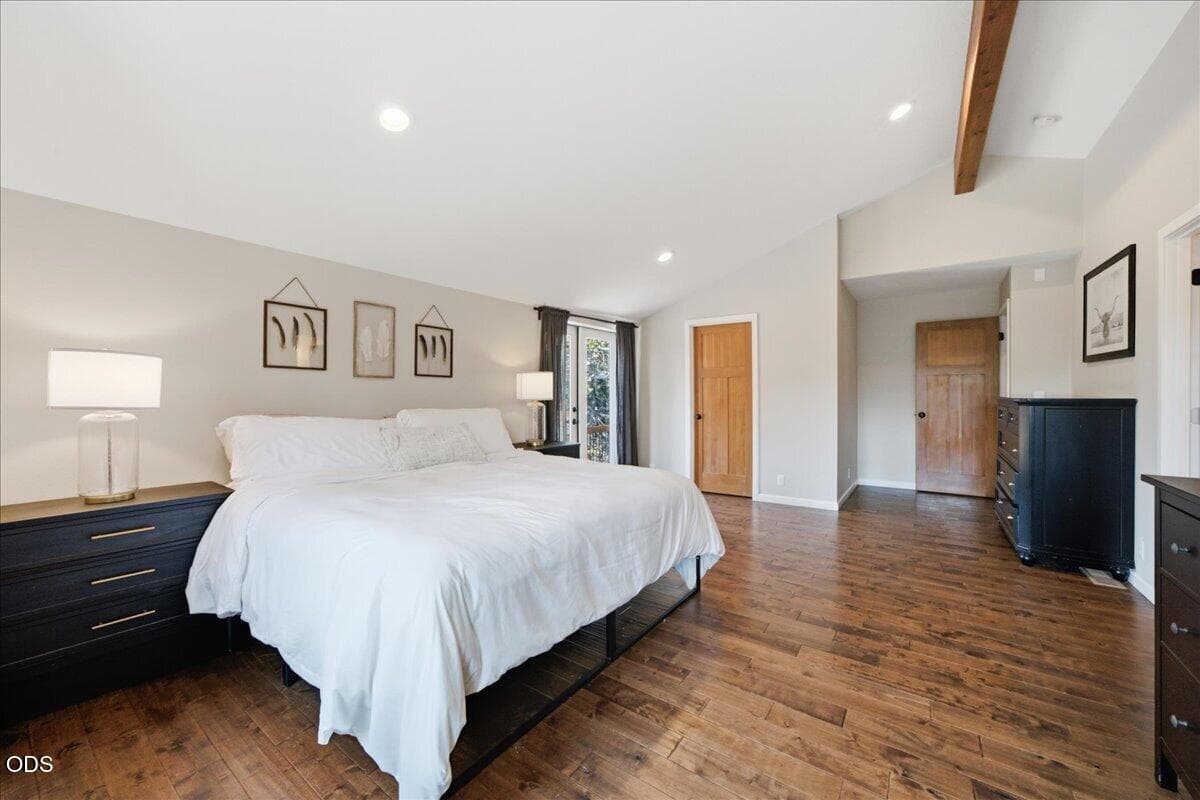 Photo of 2261 NW 7th Street 39 of 101