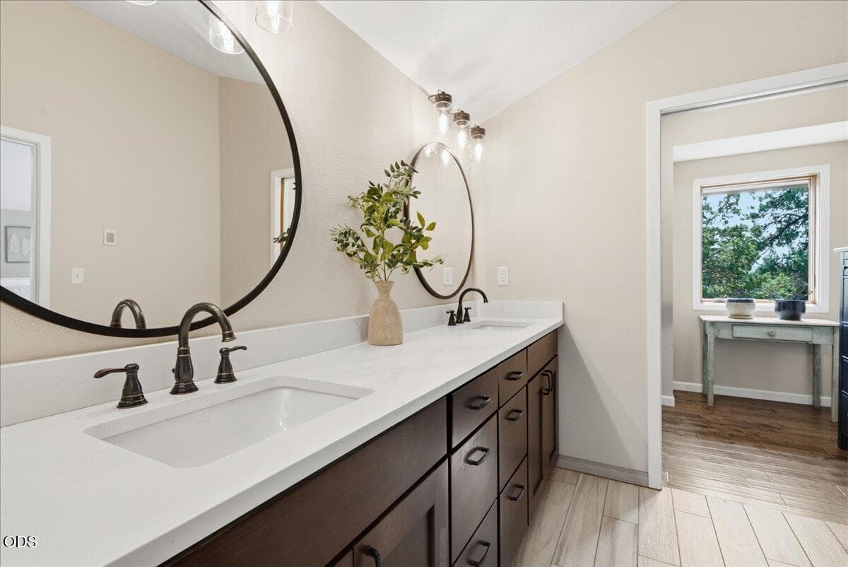 Photo of 2261 NW 7th Street 37 of 101