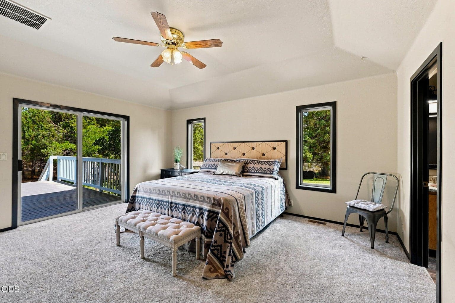 Photo of 16932 Ponderosa Cascade Drive 21 of 52