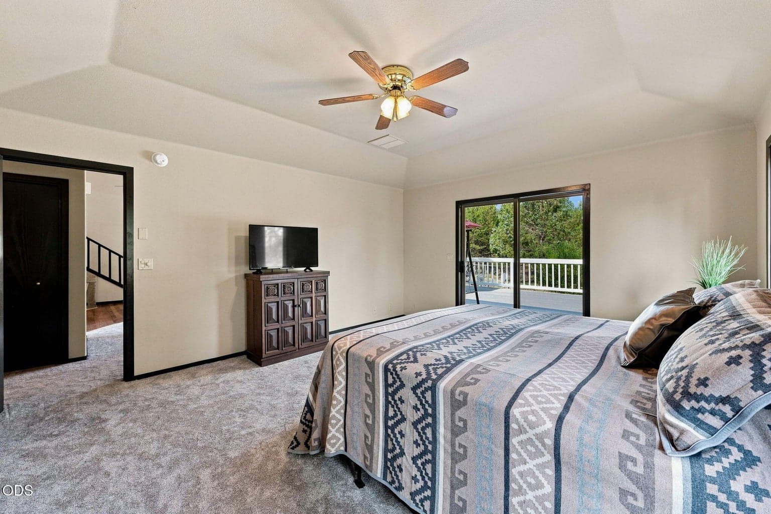 Photo of 16932 Ponderosa Cascade Drive 23 of 52
