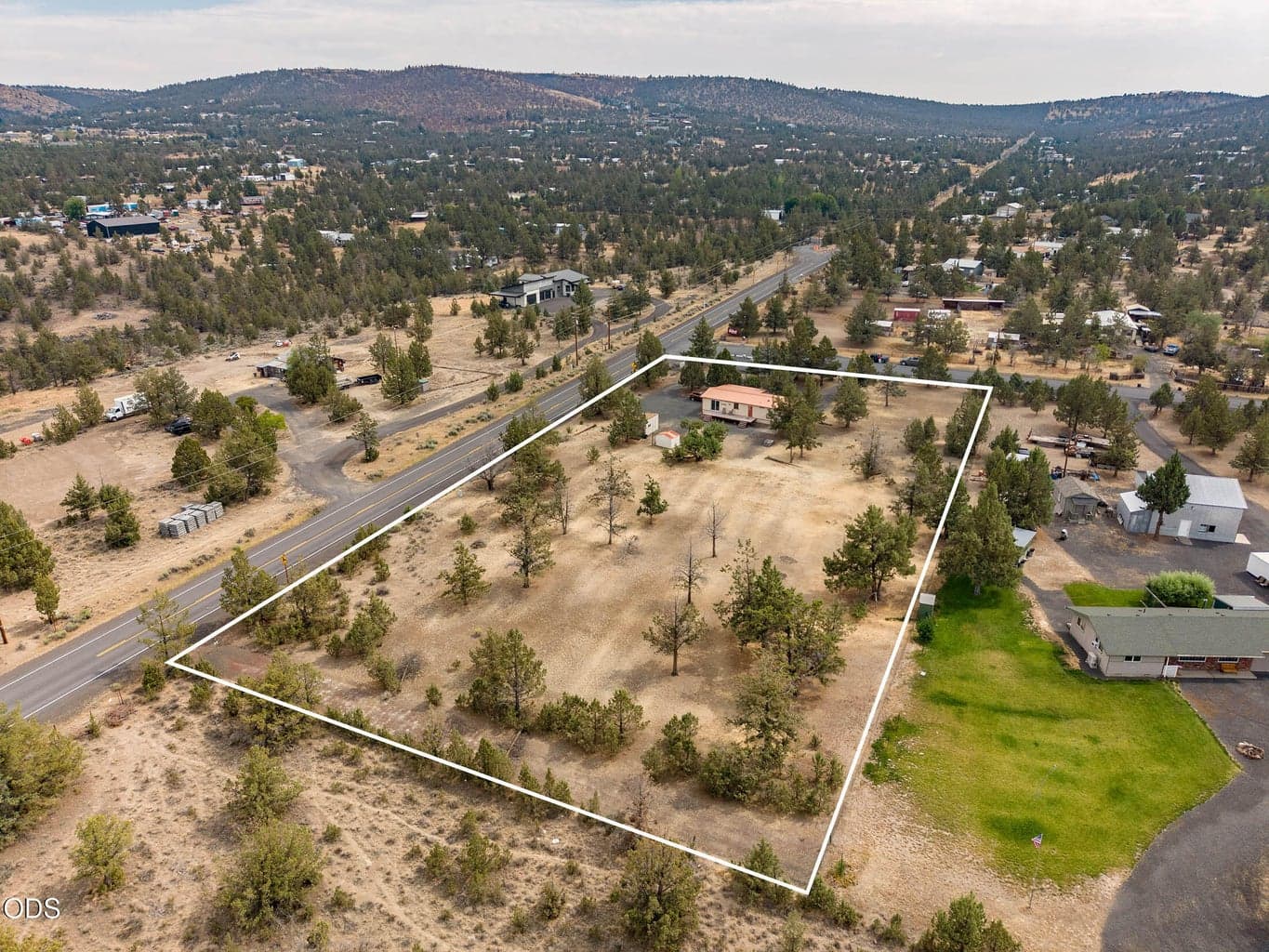 Photo of 1643 SE Akins Drive 28 of 30