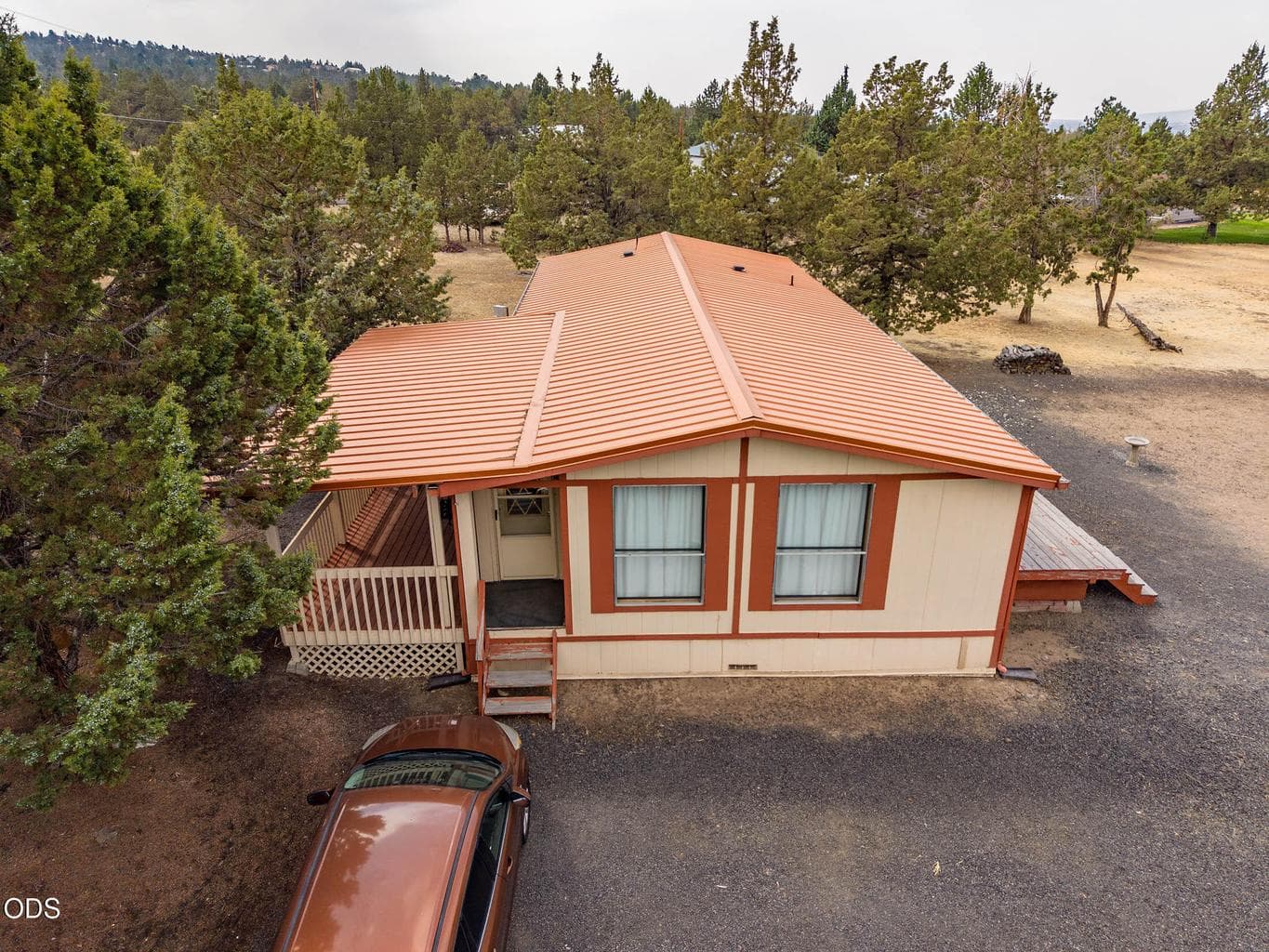 Photo of 1643 SE Akins Drive 1 of 30