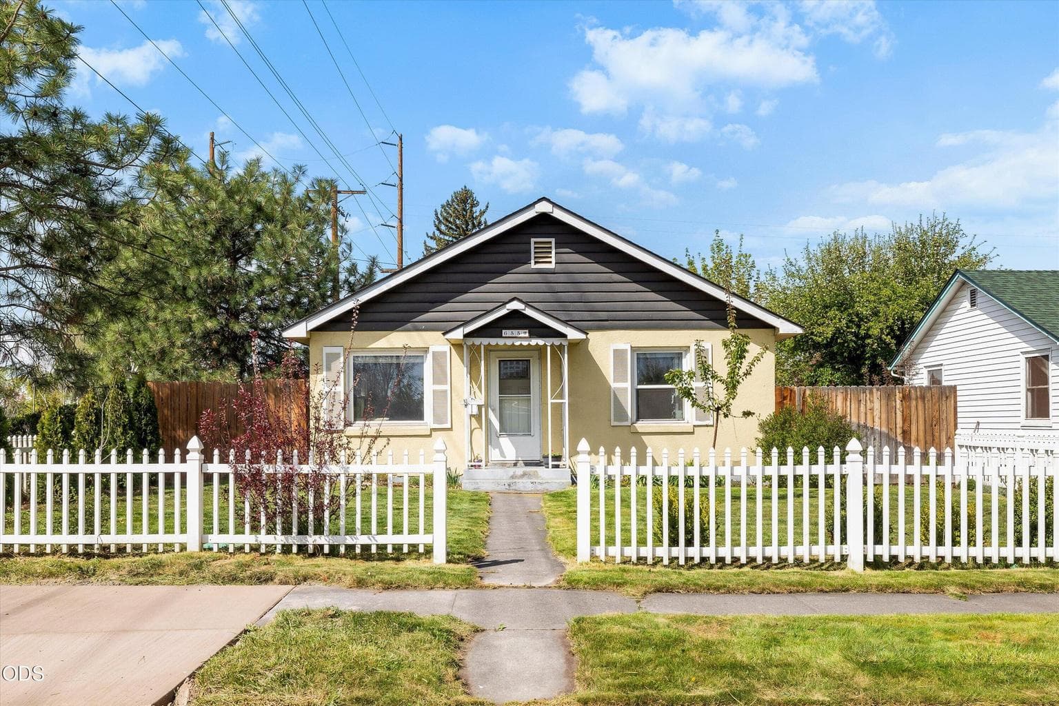 Photo of 655 12th Street 1 of 26