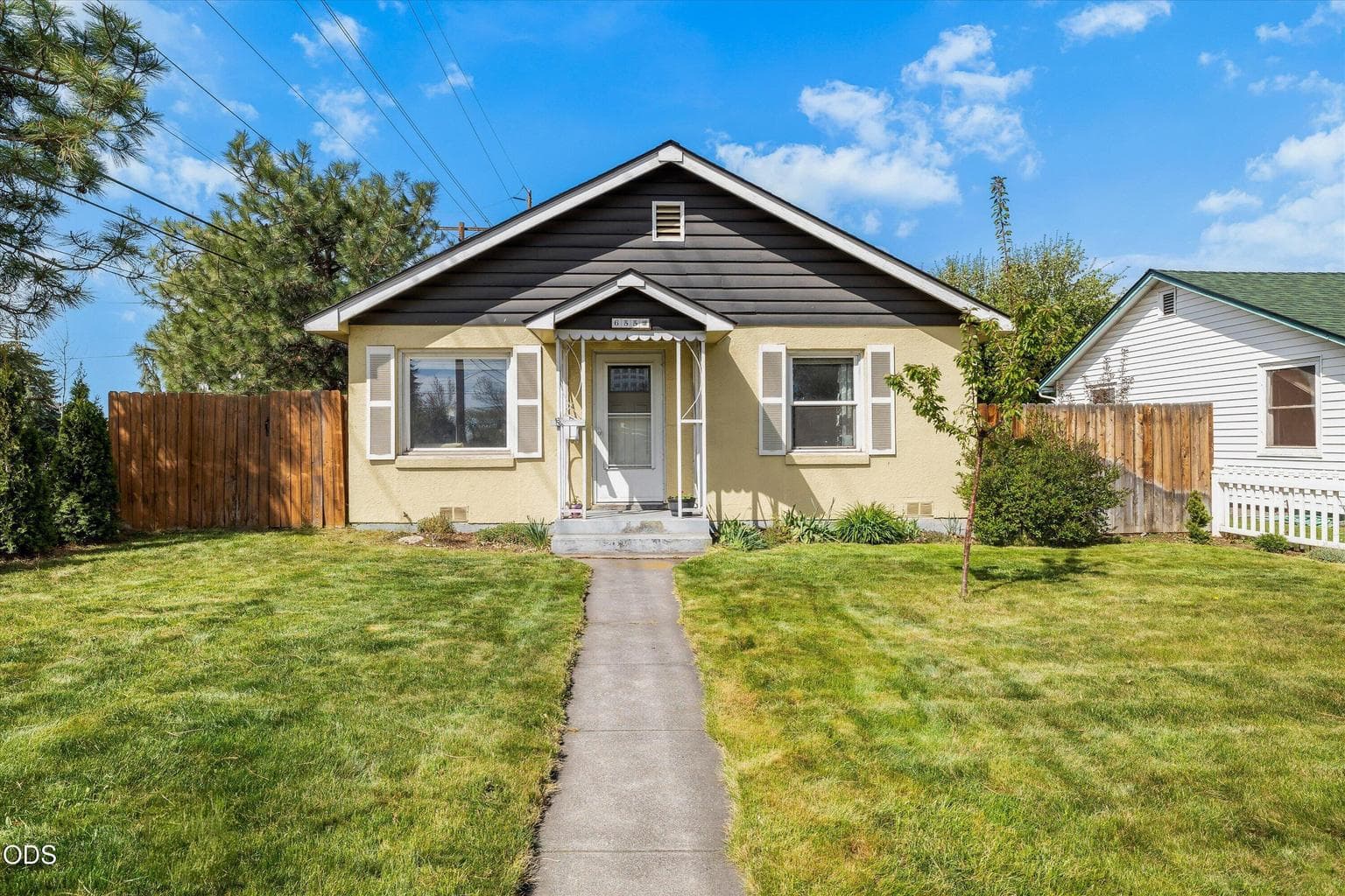Photo of 655 12th Street 2 of 26