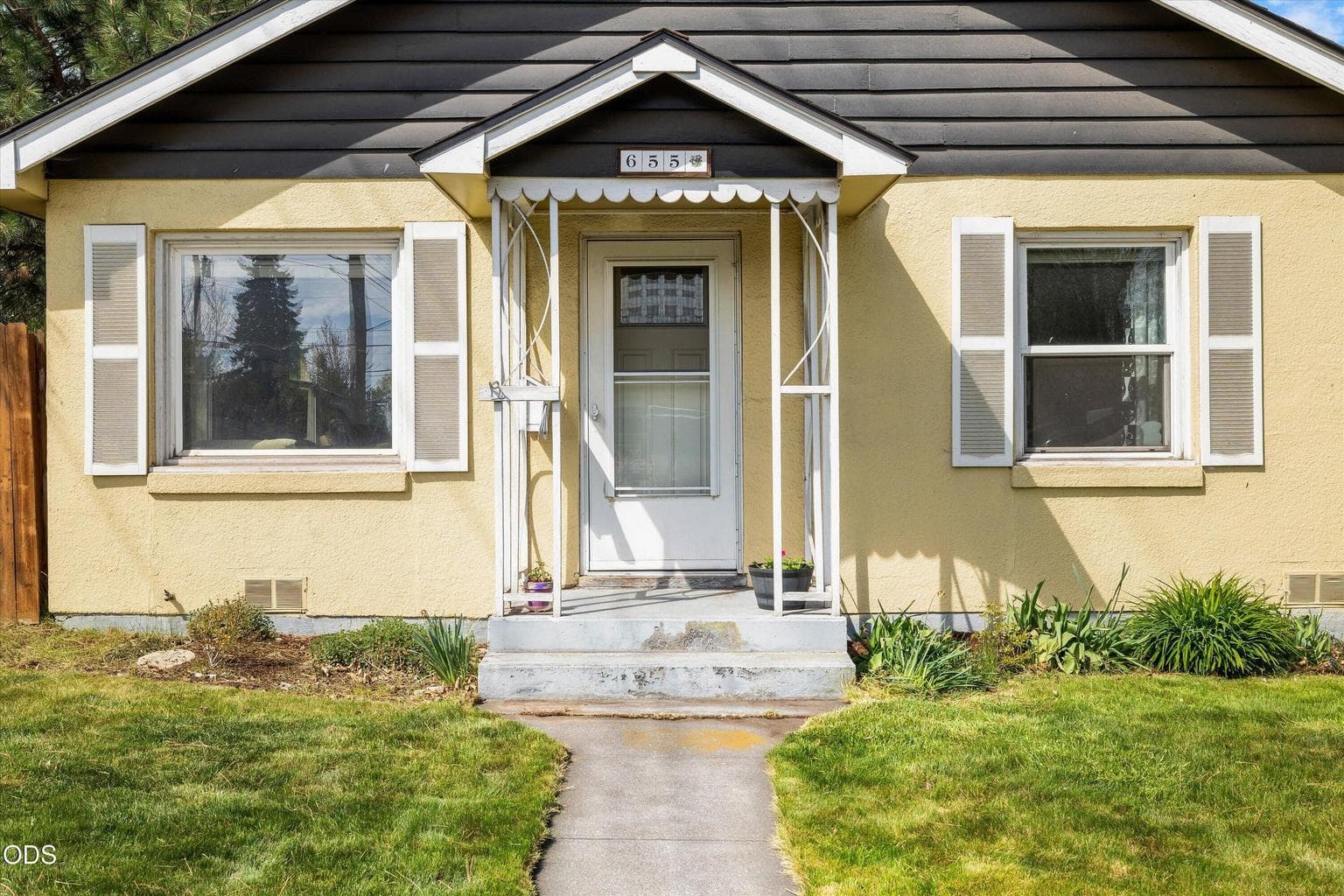 Photo of 655 12th Street 3 of 26