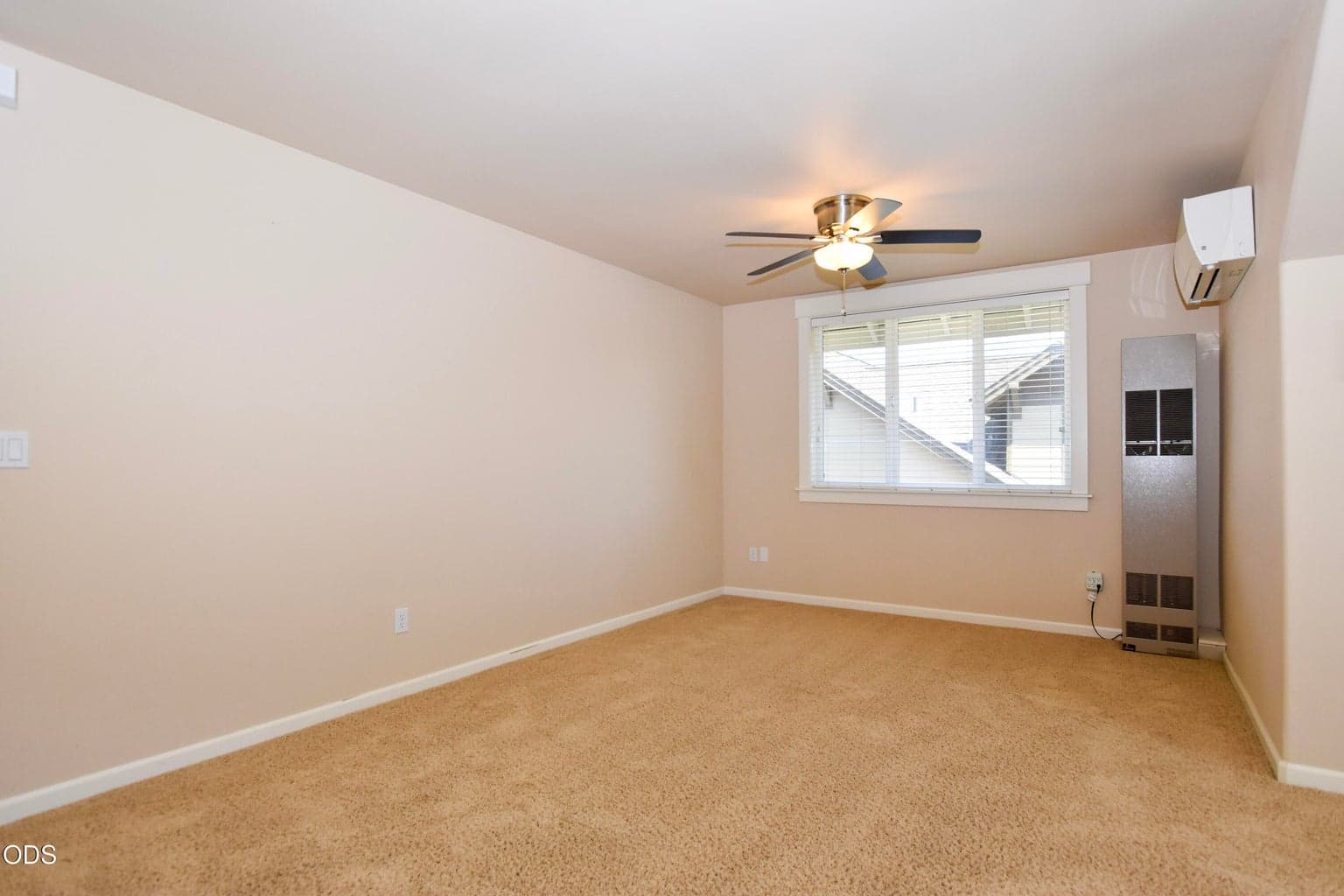 Photo of 3339 NE Sandalwood Drive 47 of 54