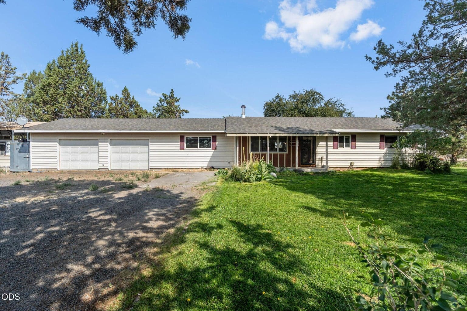 Photo of 22988 Lariat Lane 1 of 30