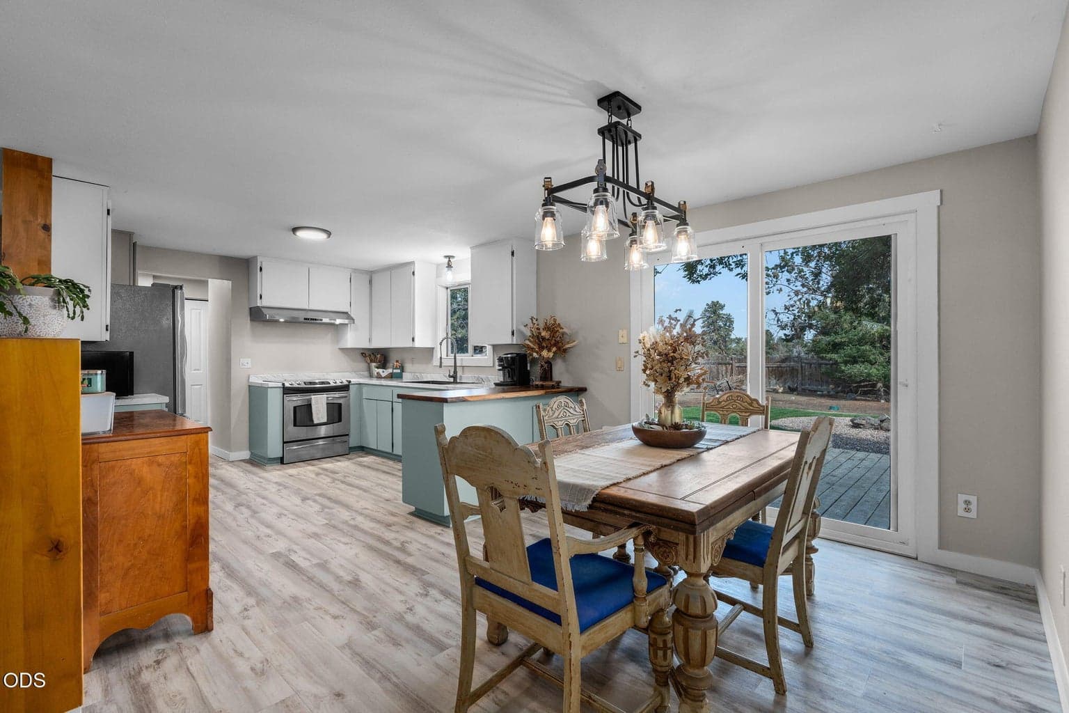 Photo of 22988 Lariat Lane 6 of 30