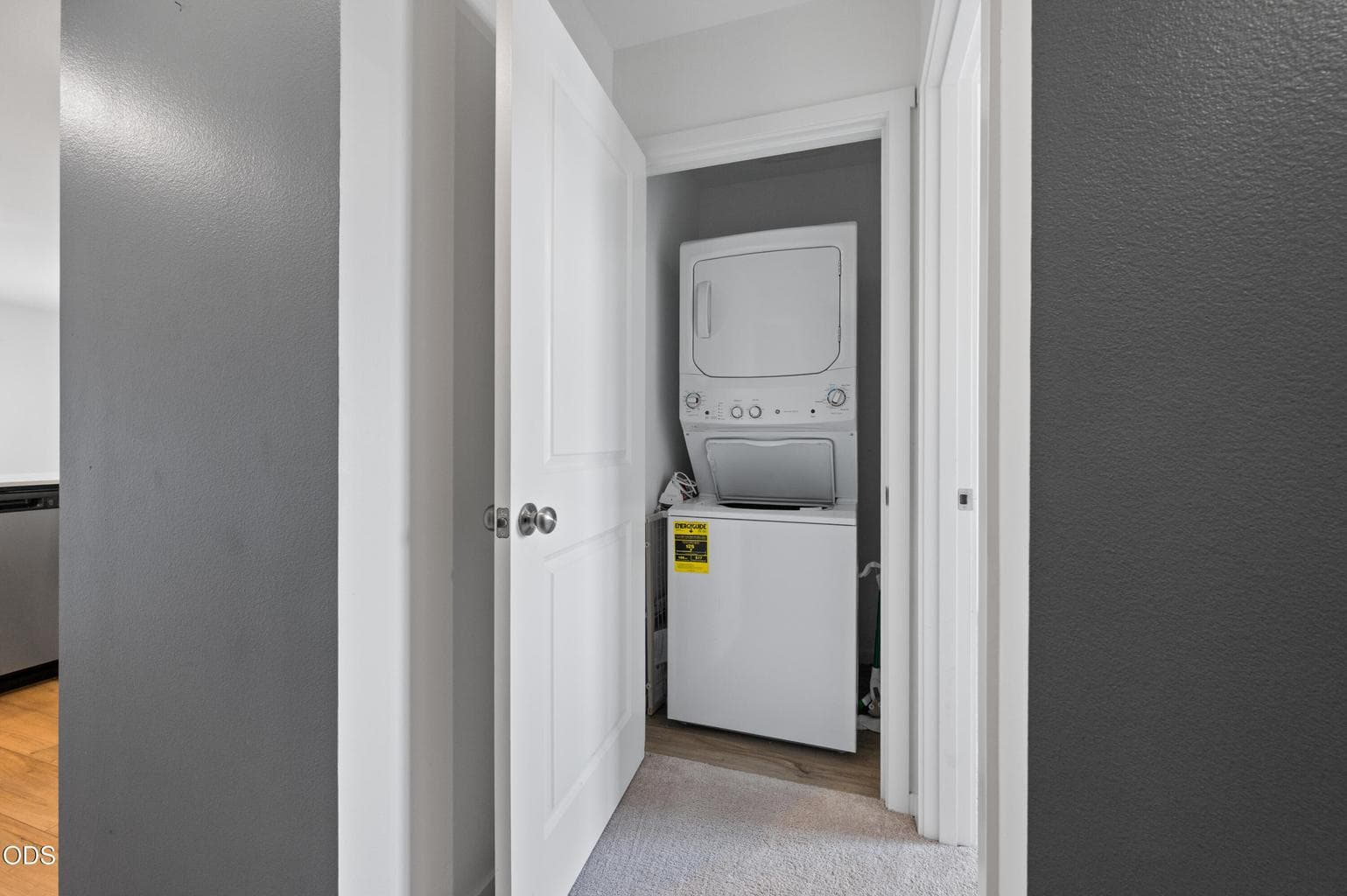Photo of 1222 Cobbleridge Court 5 of 42