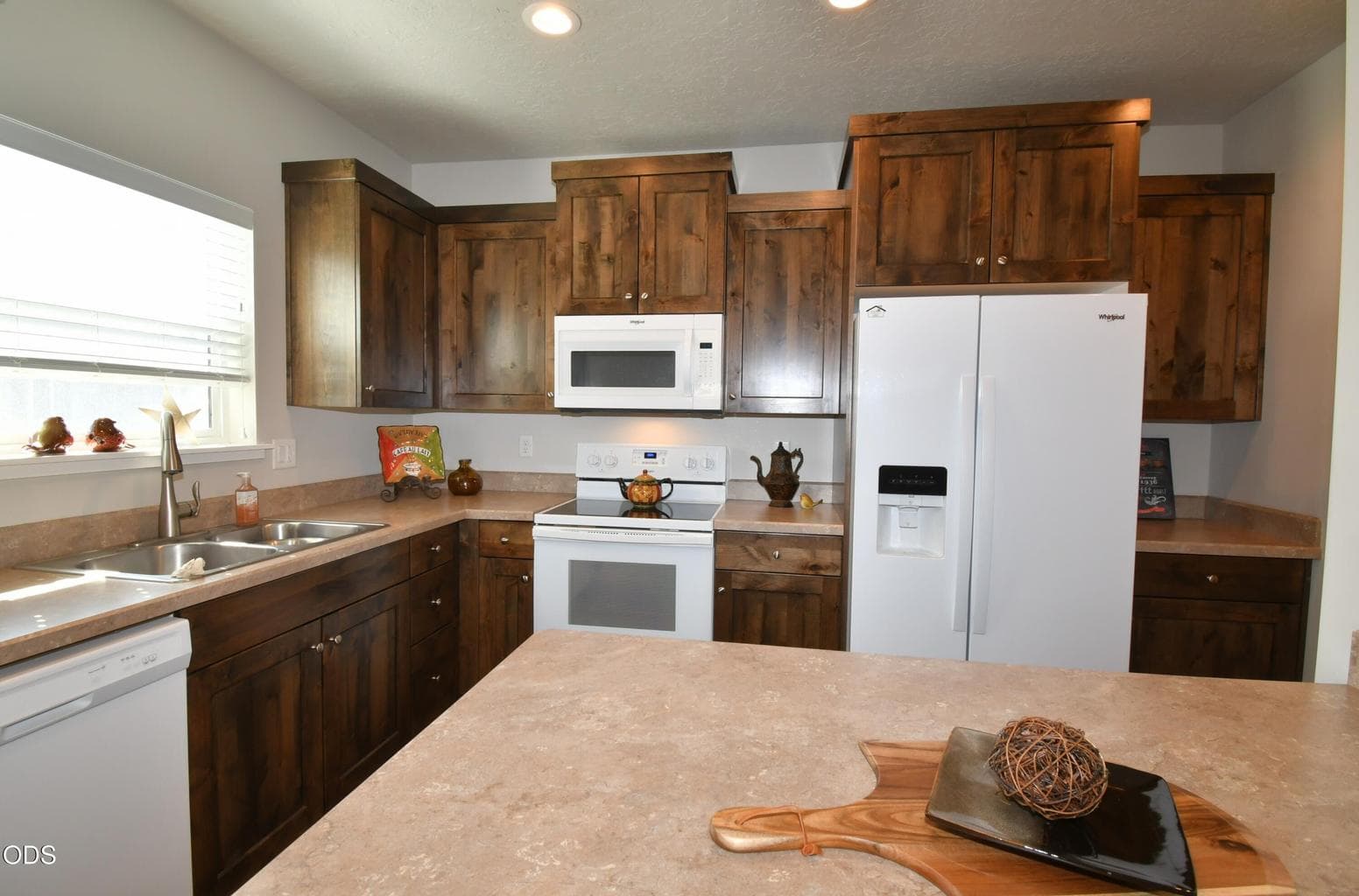 Photo of 2649 Colleen Road 4 of 28