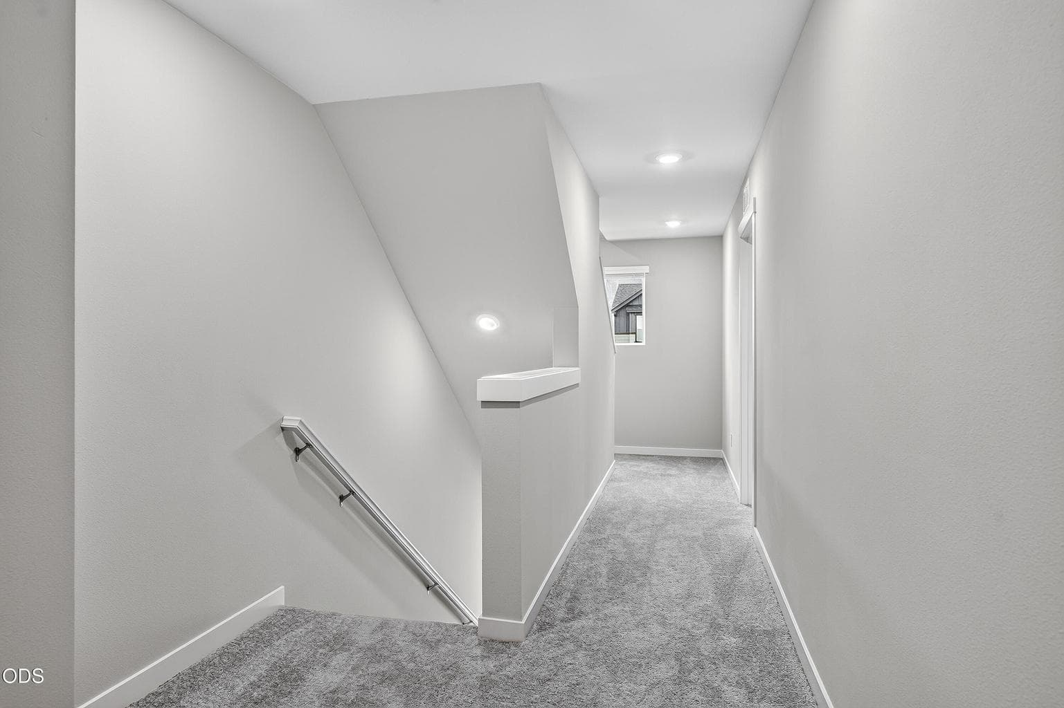 Photo of 709 NW Walnut Avenue 25 of 31
