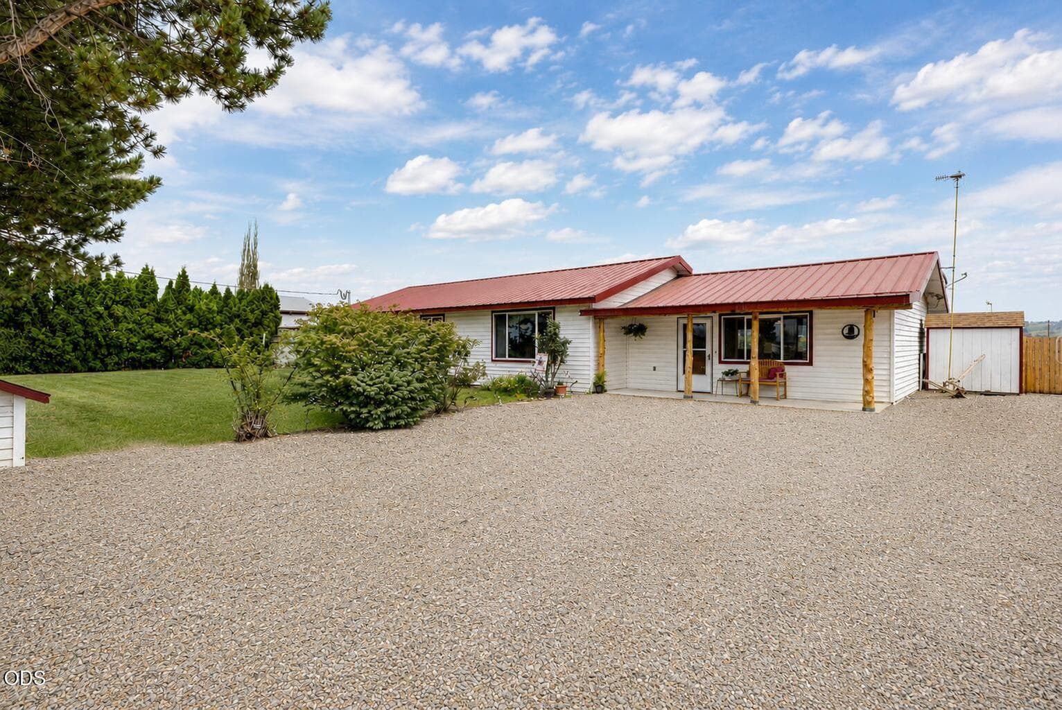 Photo of 7432 Vista View Road 1 of 50