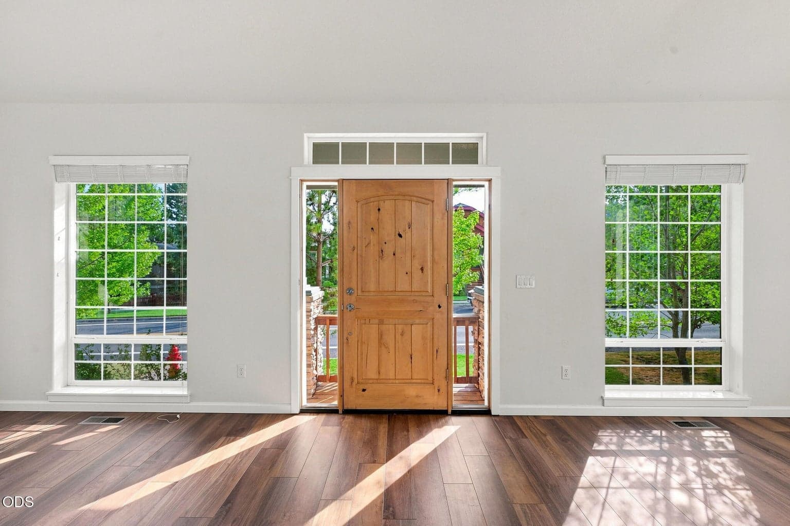 Photo of 2526 Awbrey Road 4 of 44