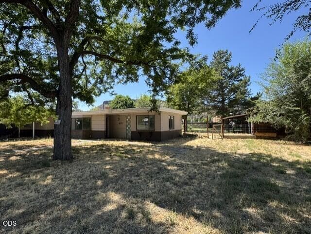 Photo of 415 Locust Street 3 of 29