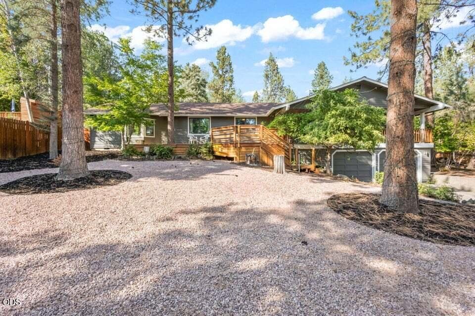 Photo of 1510 West Hills Avenue 3 of 44
