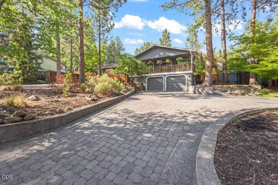 Photo of 1510 NW West Hills Avenue 29 of 44