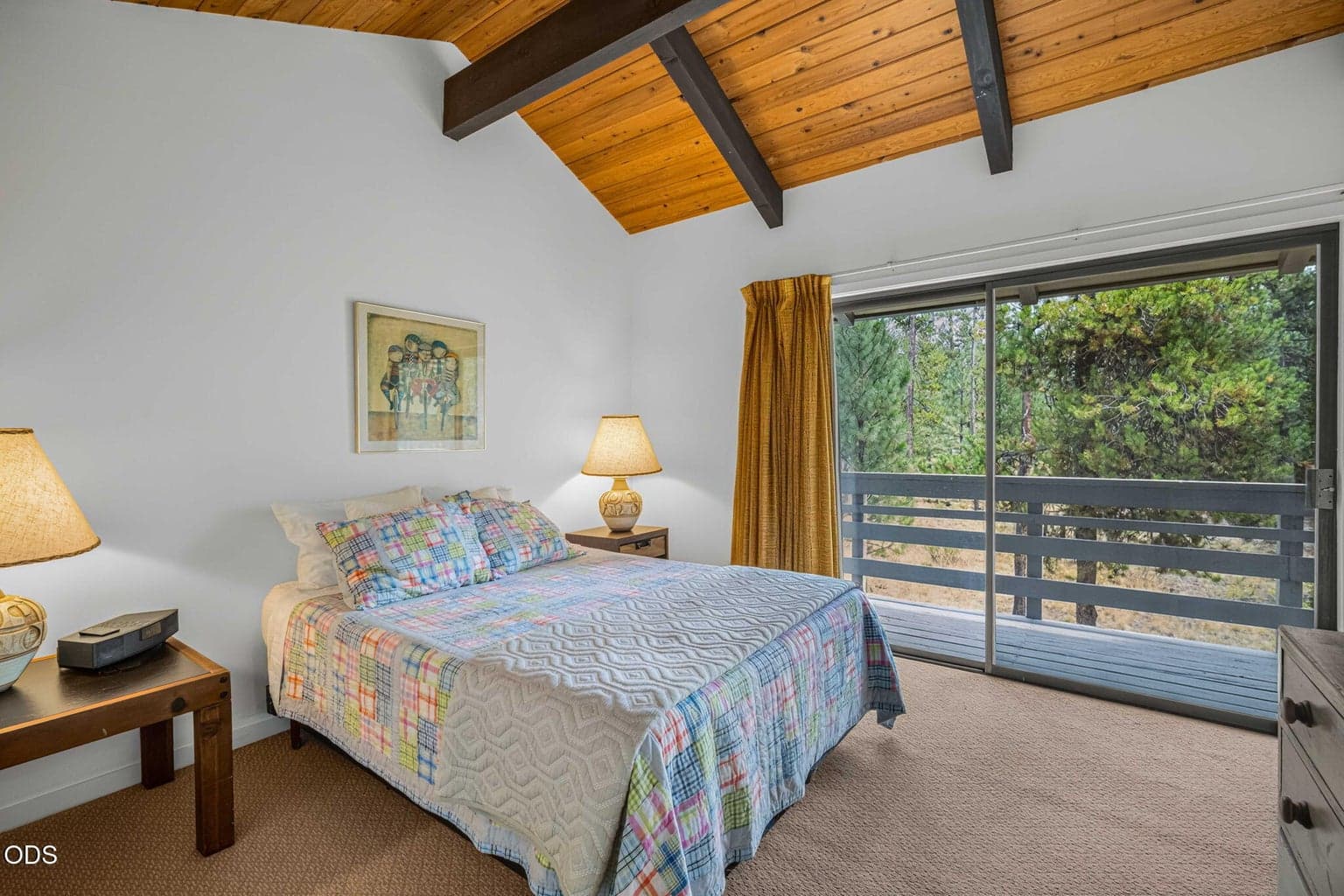 Photo of 56828 Deschutes Lane 19 of 32