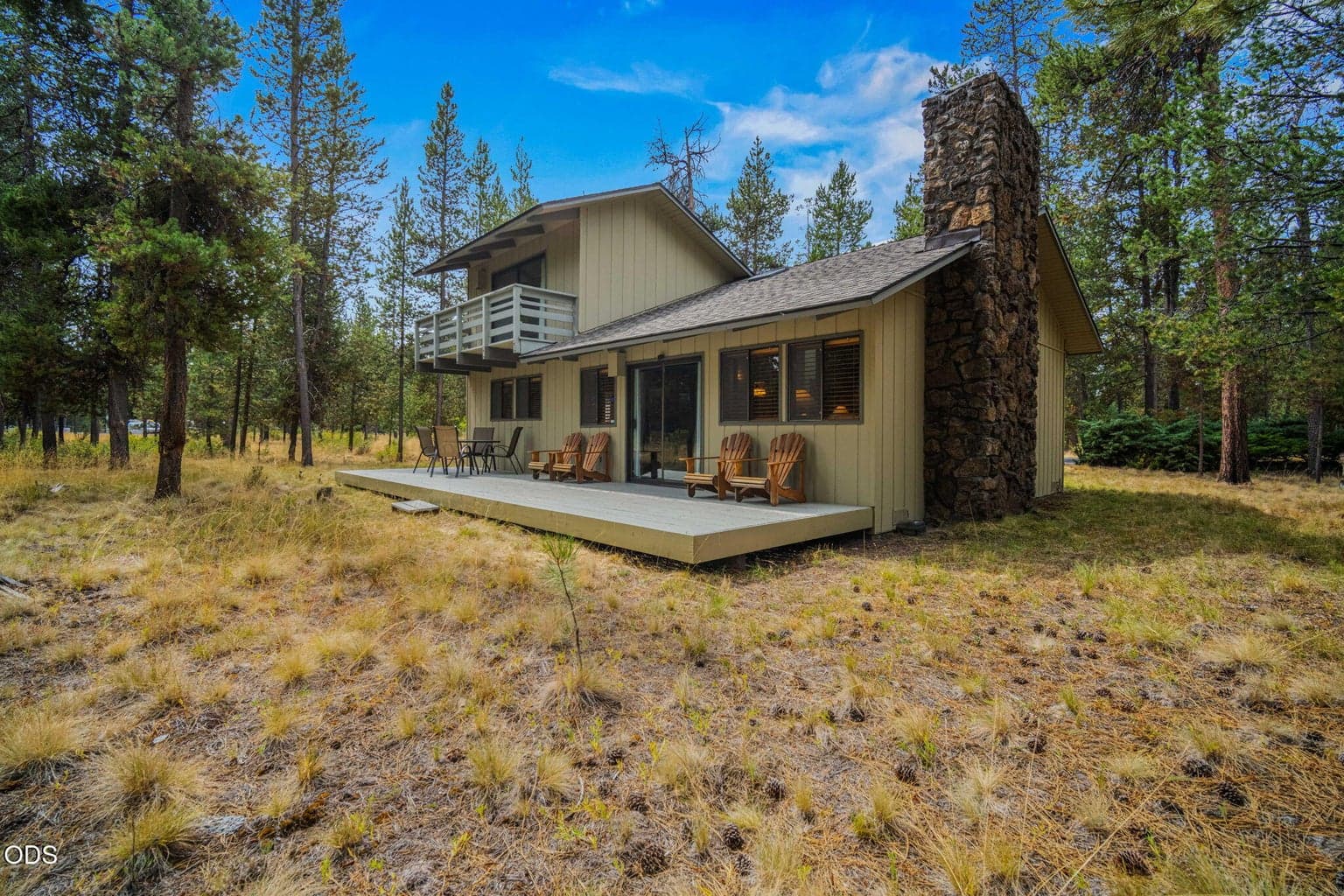 Photo of 56828 Deschutes Lane 27 of 32