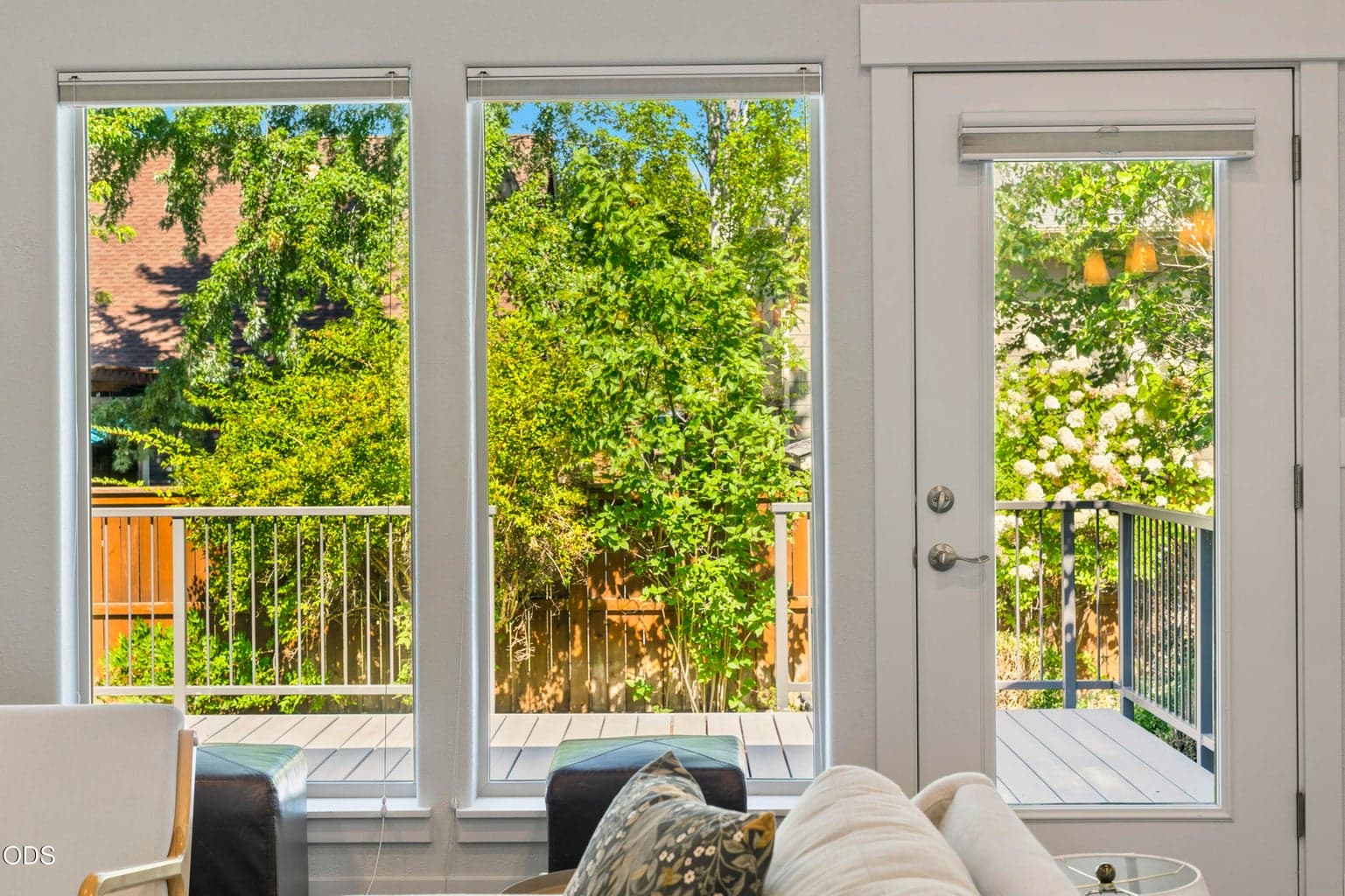 Photo of 63106 Layton Avenue 2 of 44