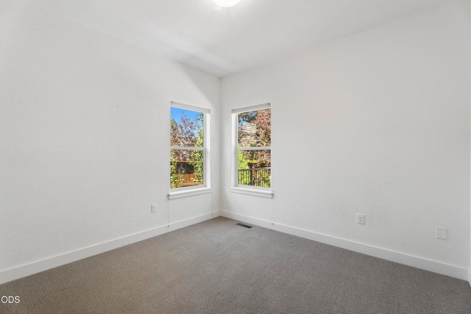 Photo of 63106 Layton Avenue 26 of 44