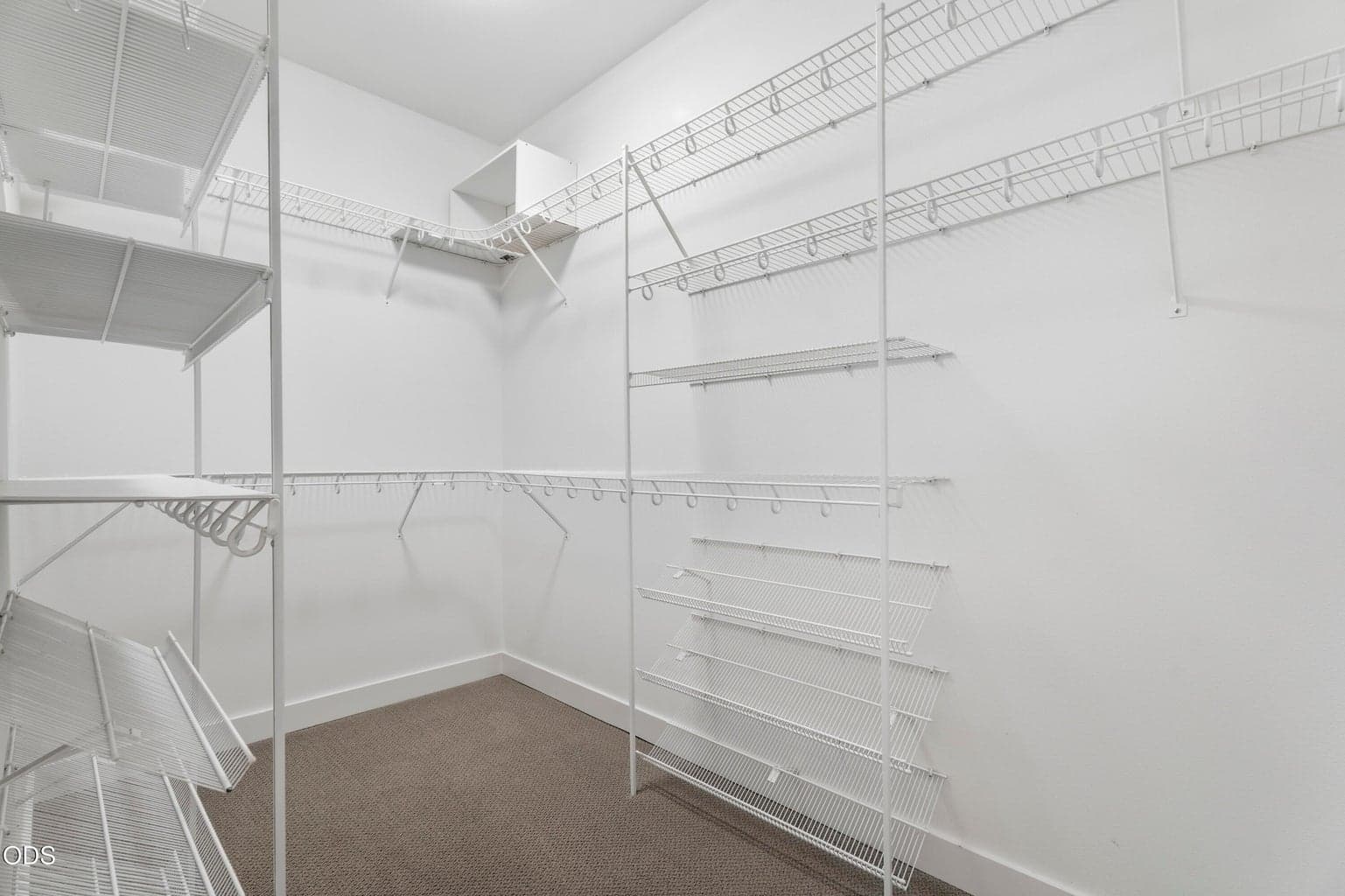 Photo of 63106 Layton Avenue 23 of 44