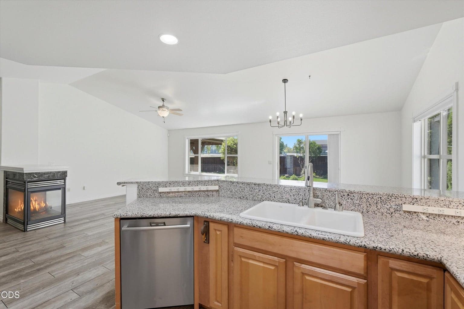 Photo of 1736 NW Nickernut Place 11 of 34