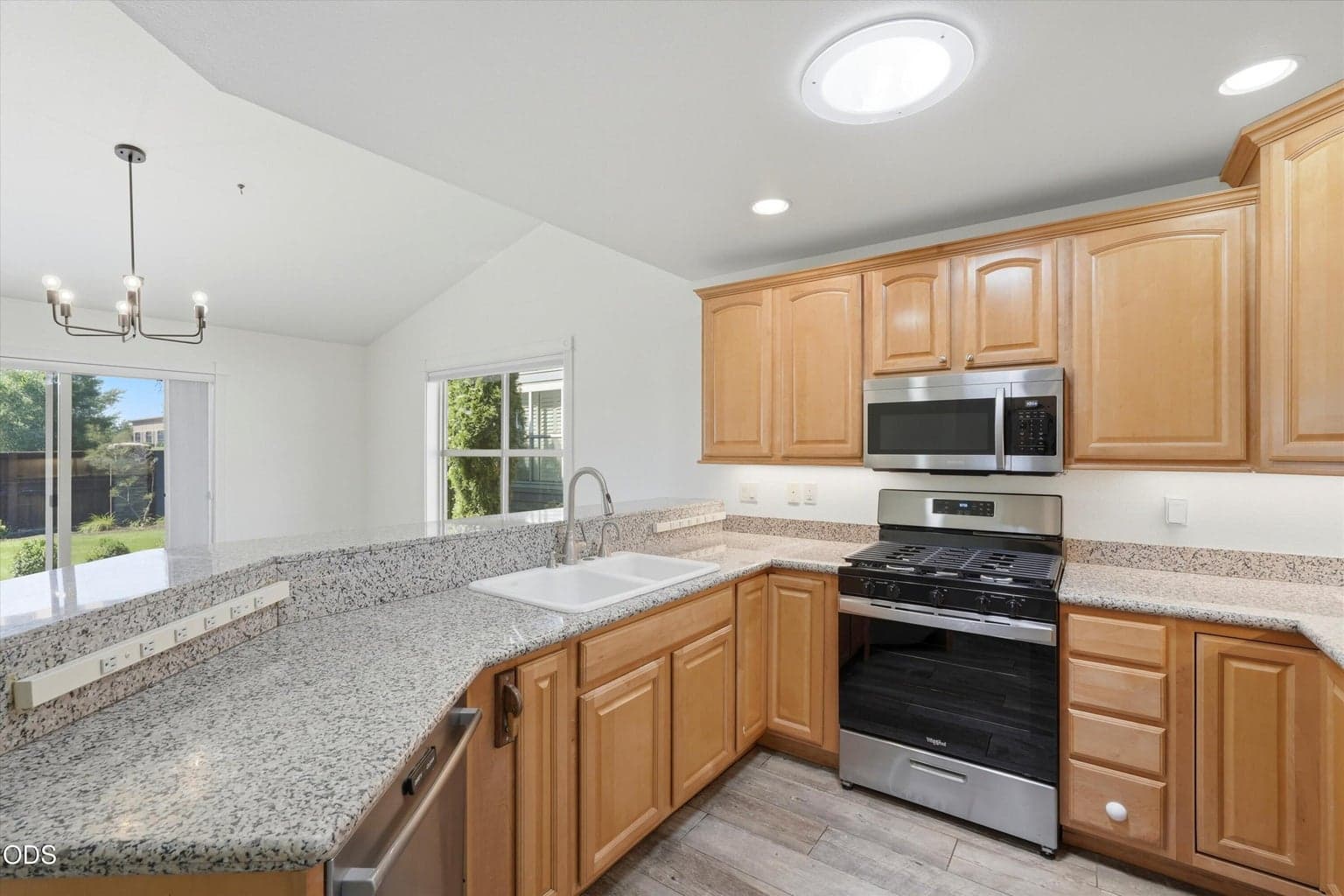 Photo of 1736 NW Nickernut Place 9 of 34