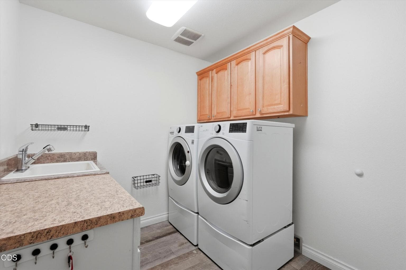Photo of 1736 NW Nickernut Place 22 of 34