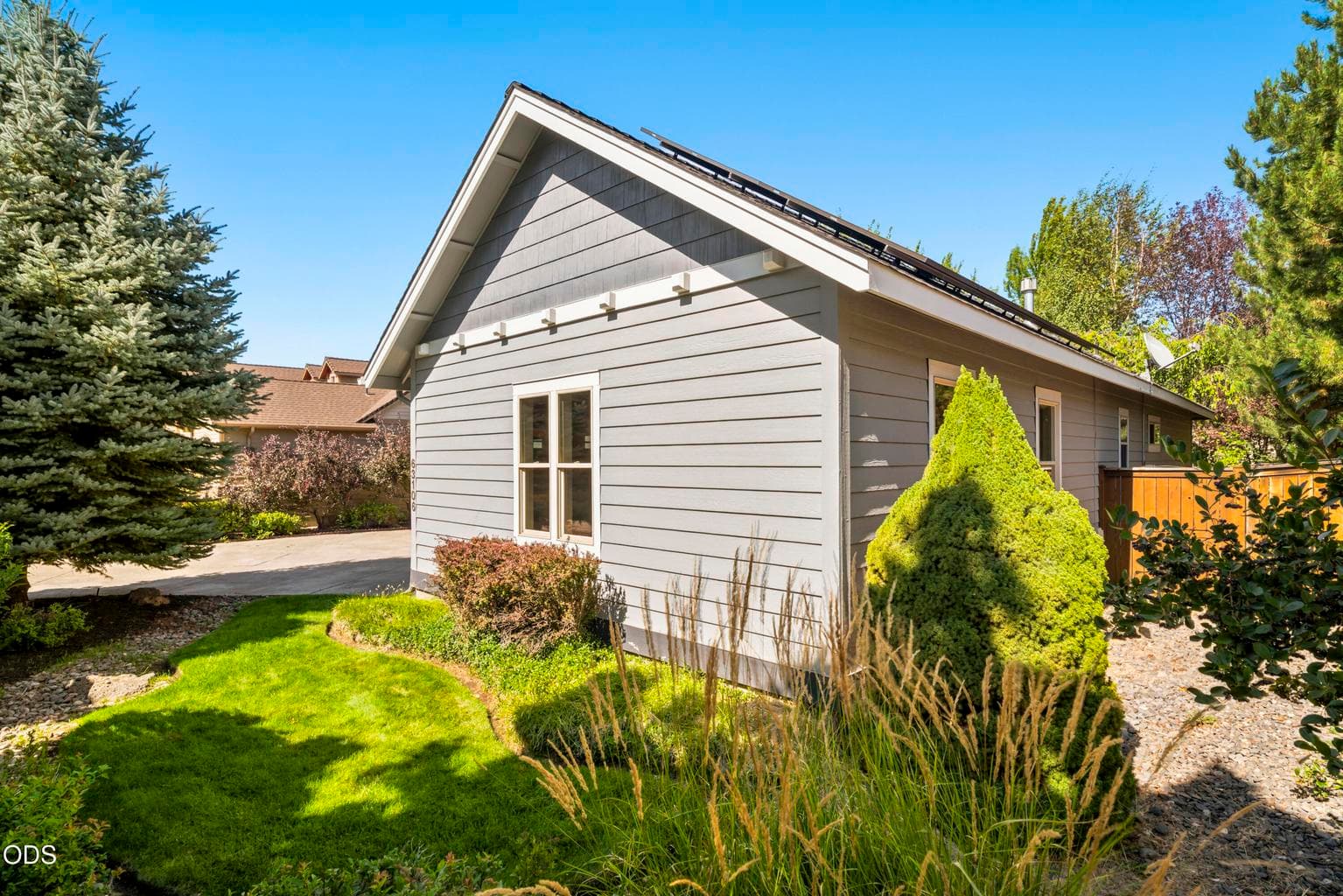 Photo of 63106 Layton Avenue 38 of 44