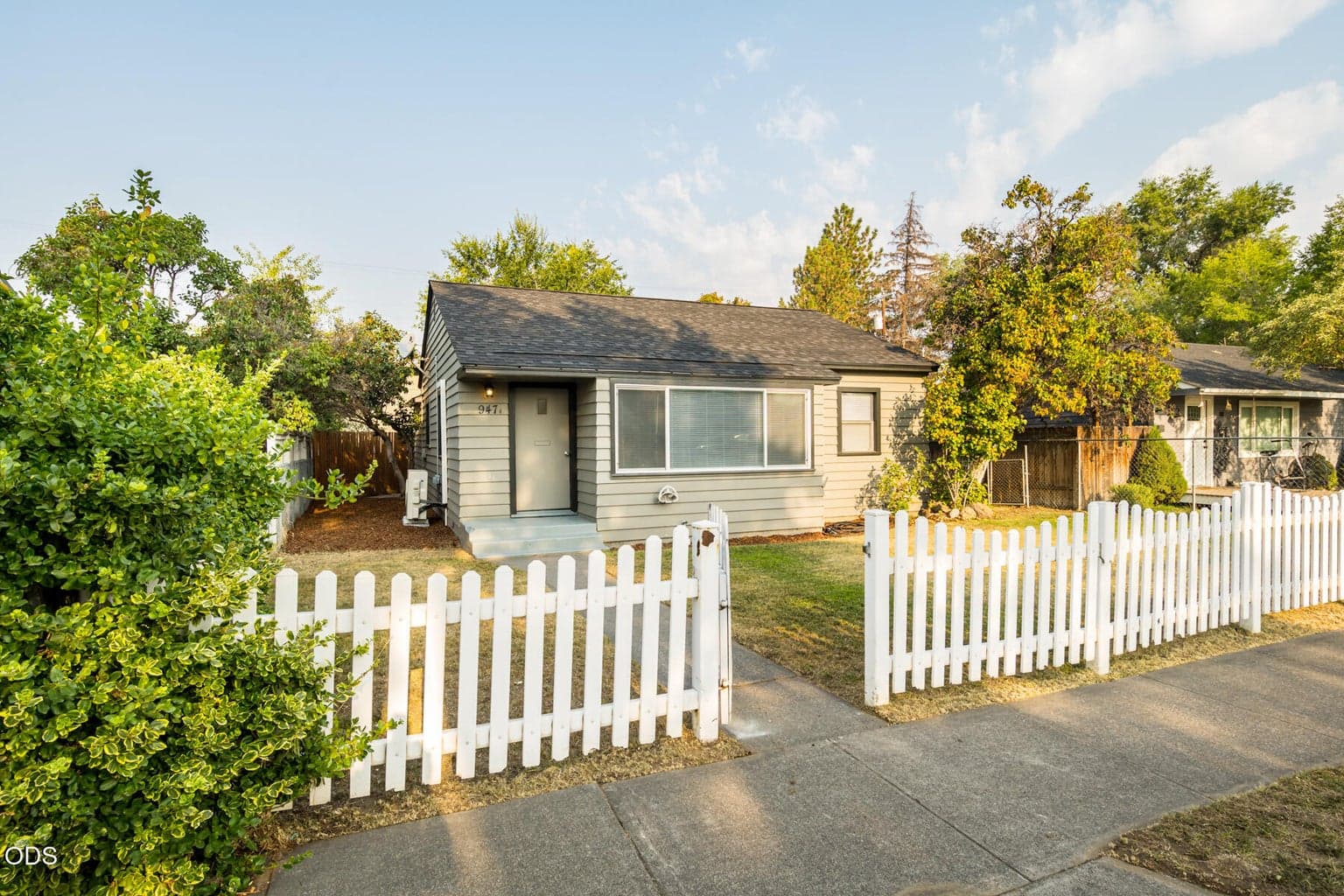 Photo of 947 14th Street 1 of 26