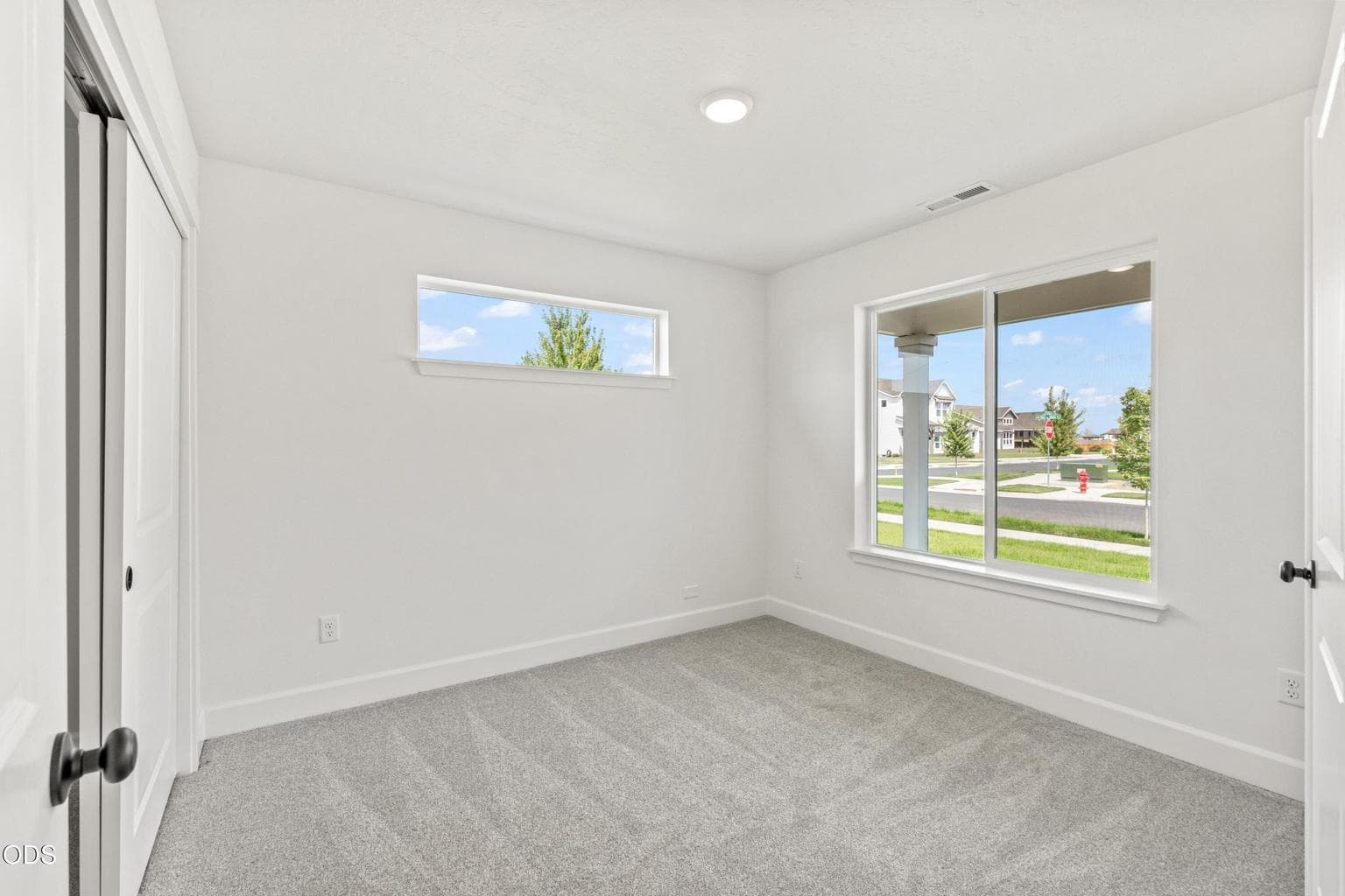 Photo of 363 NW Monte Vista Avenue 15 of 29