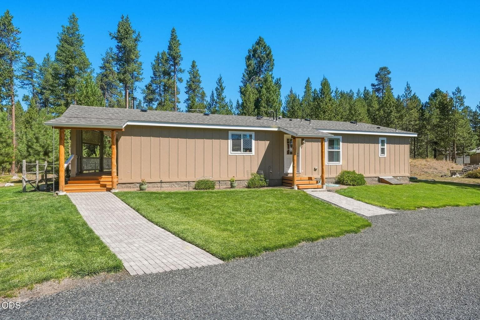 Photo of 51646 Pine Loop Drive 4 of 42