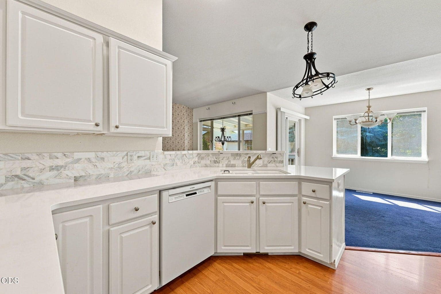 Photo of 1622 NW Spruce Avenue 19 of 50