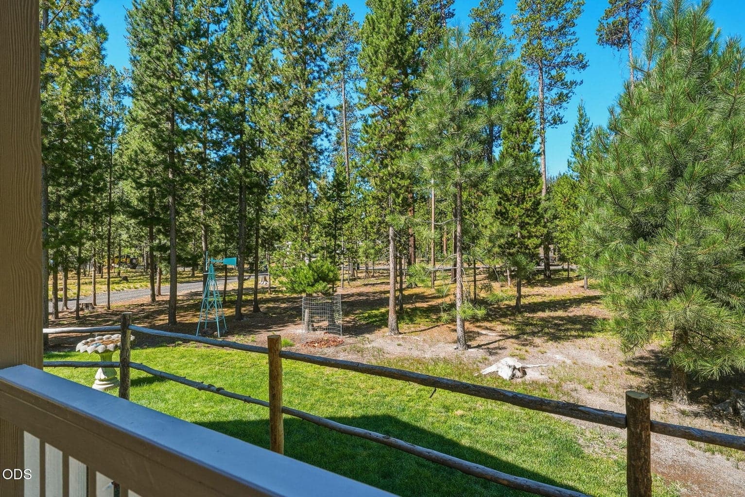 Photo of 51646 Pine Loop Drive 7 of 42