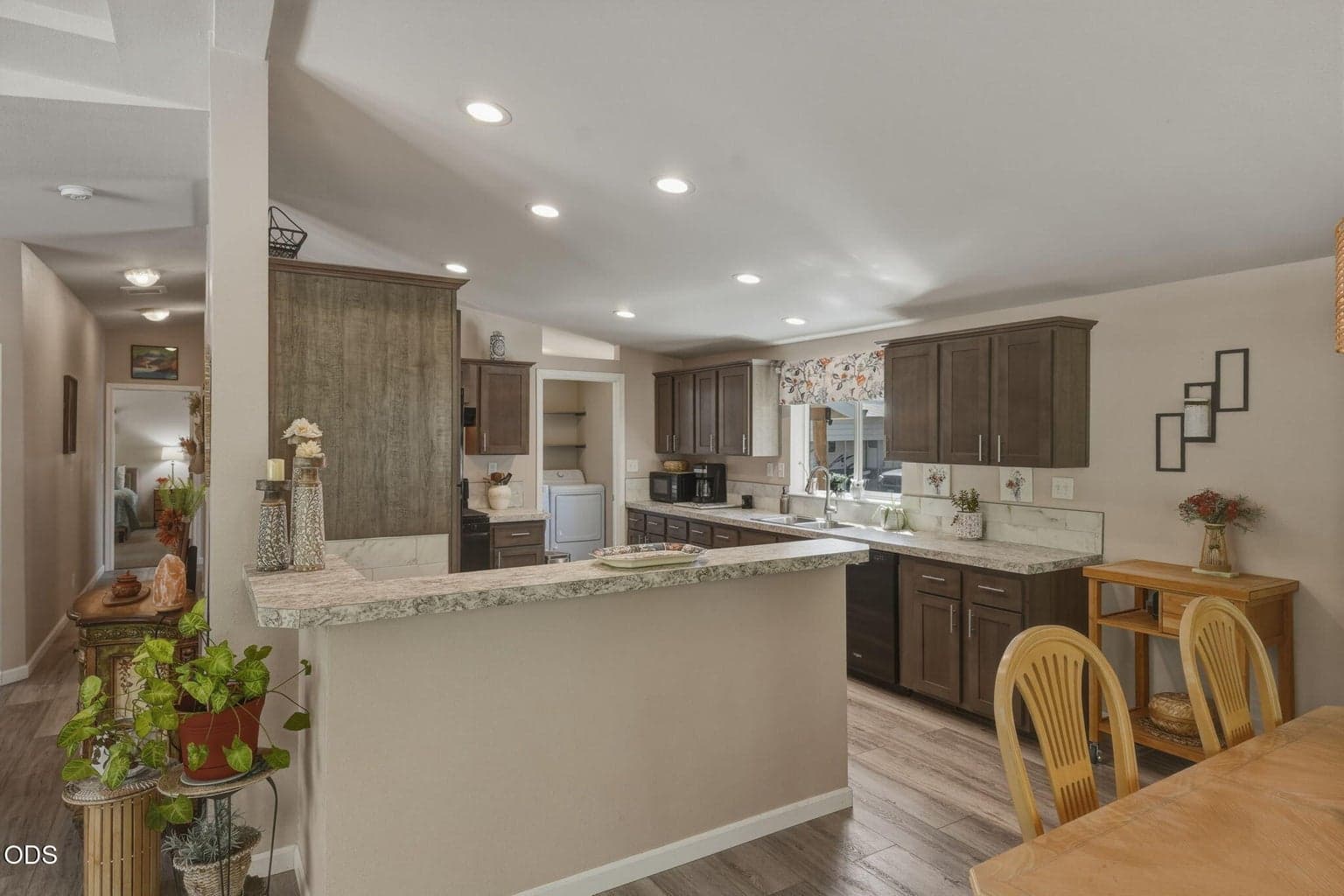 Photo of 51646 Pine Loop Drive 21 of 42