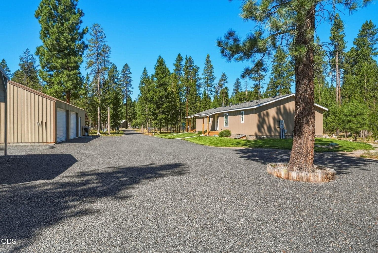 Photo of 51646 Pine Loop Drive 38 of 42
