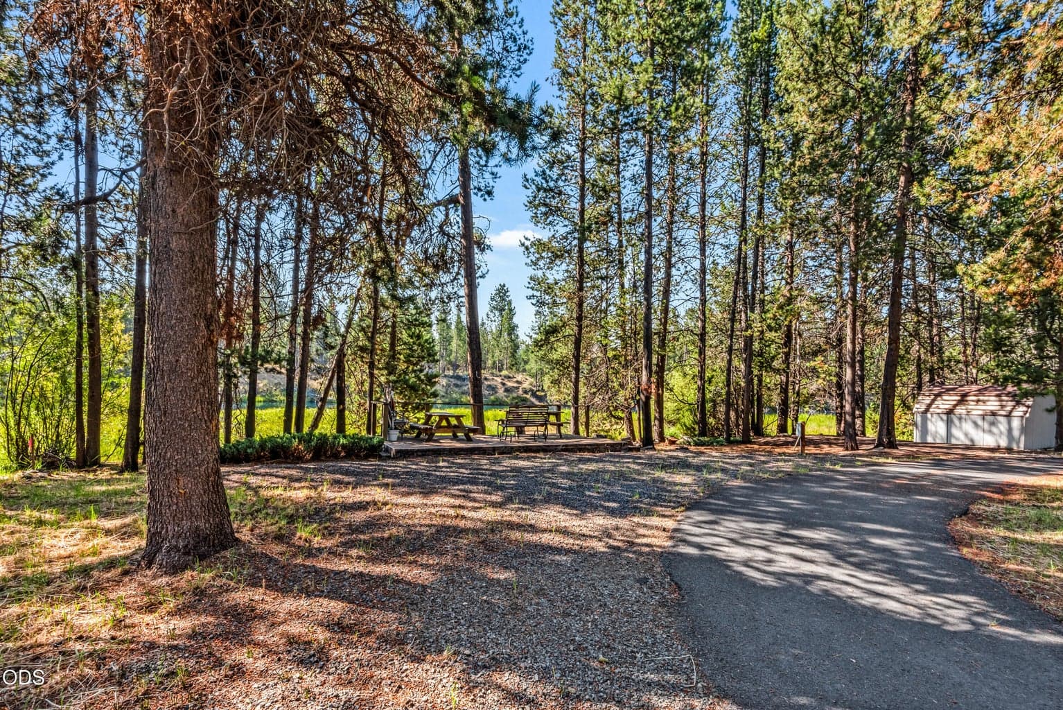 Photo of 17333 & 17339 Guss Way 10 of 17