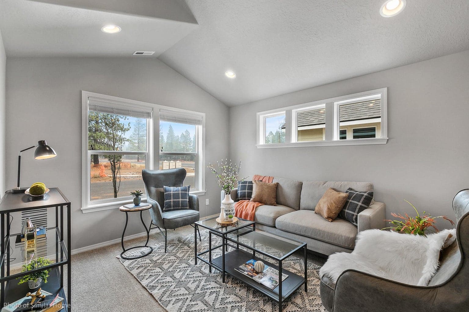 Photo of 2848 Sterling Drive 2 of 15