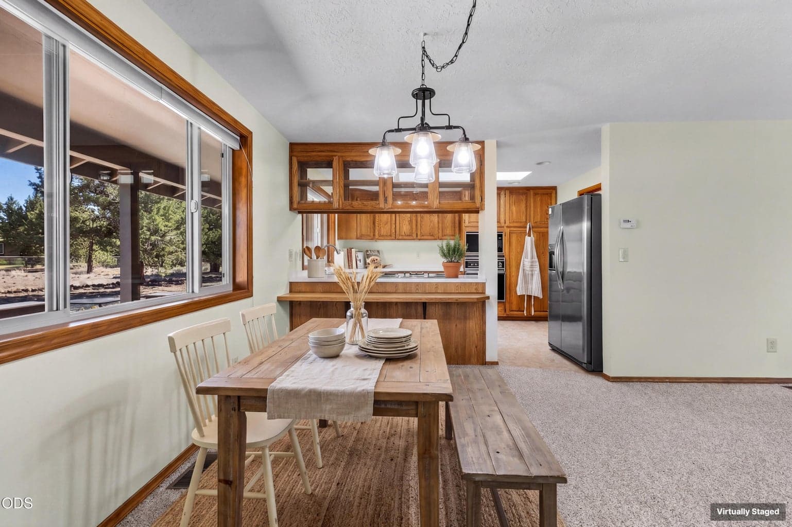 staged dining/great room