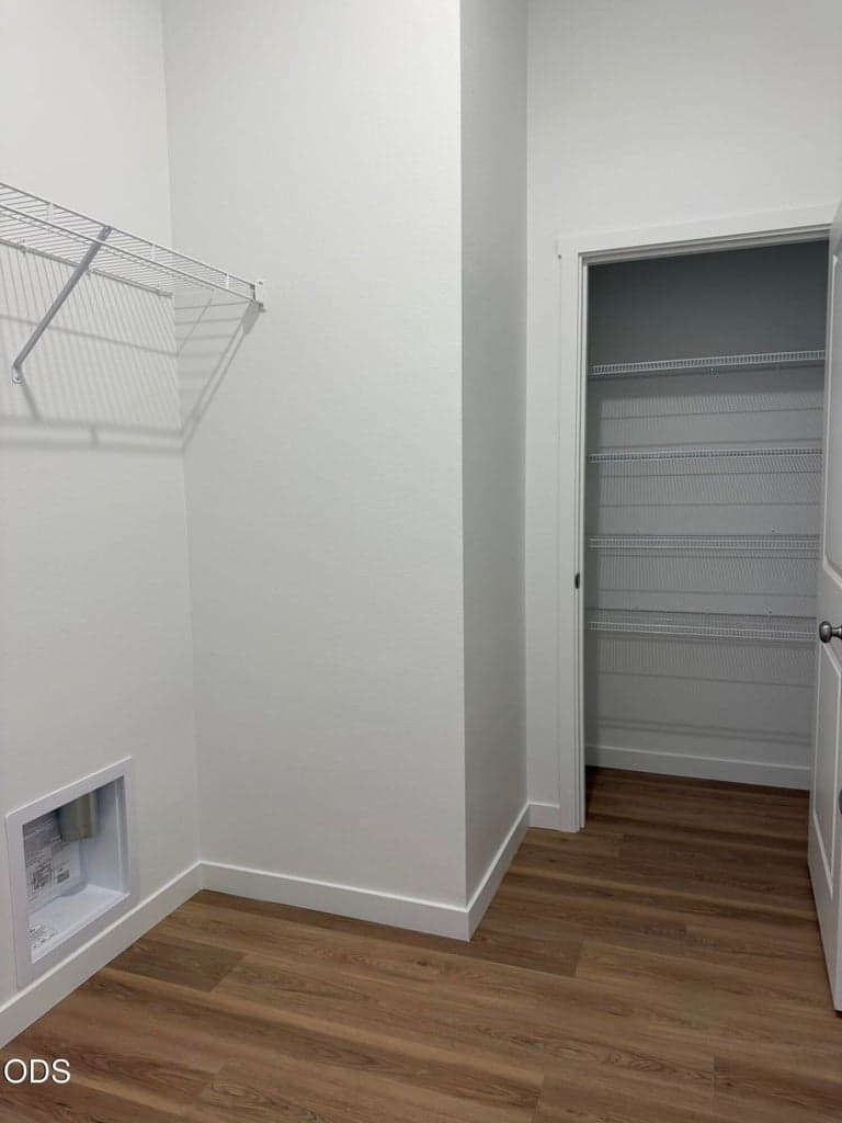 Photo of 242 SE Peppermint Loop 23 of 24