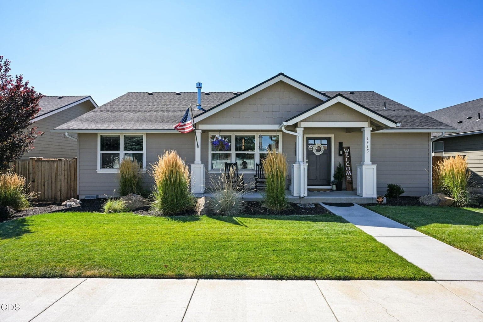Photo of 1943 5th Street 1 of 31