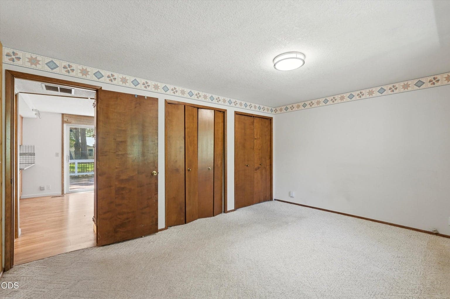Photo of 19684 Nugget Avenue 10 of 45