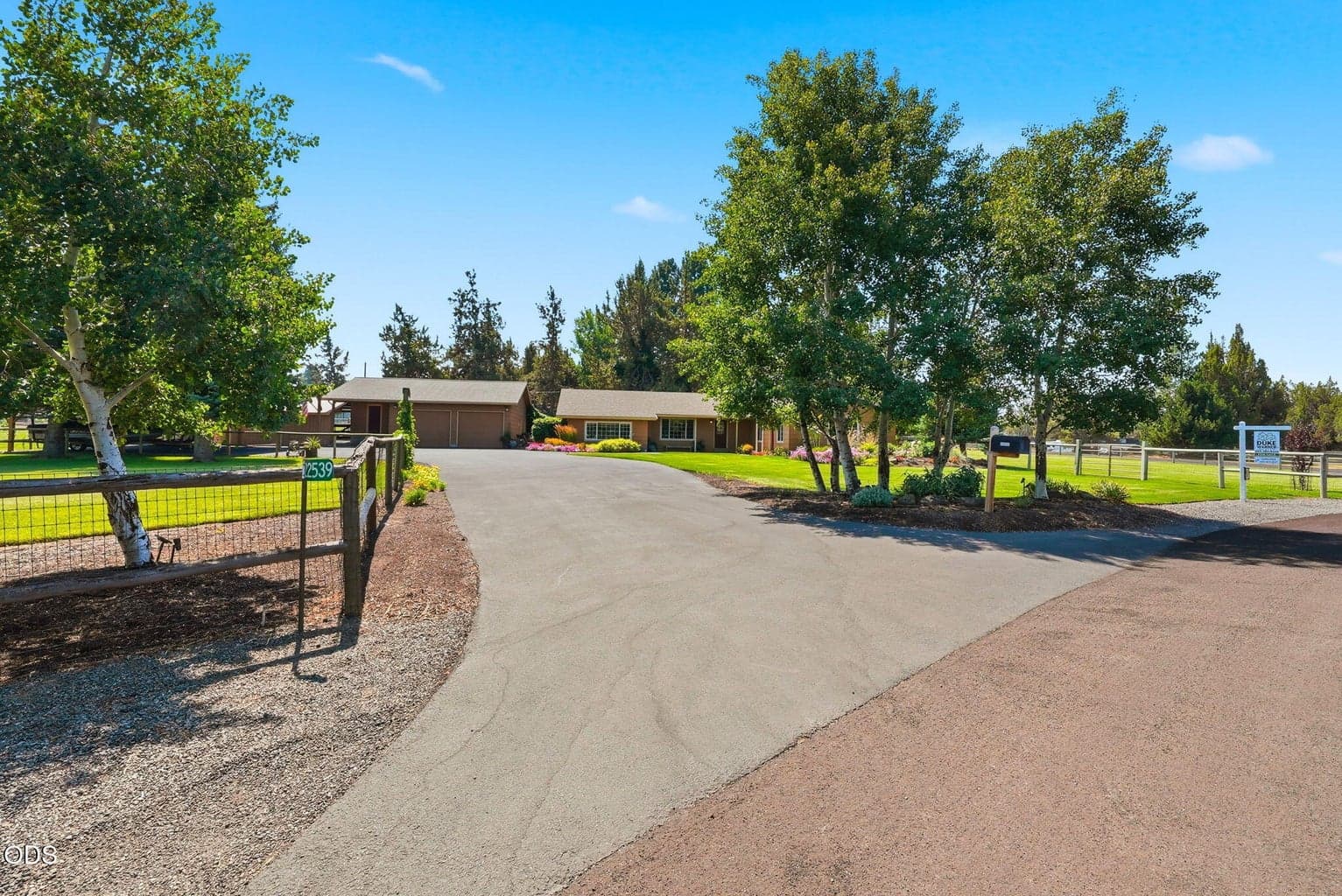 Photo of 22539 Martee Lane 2 of 191
