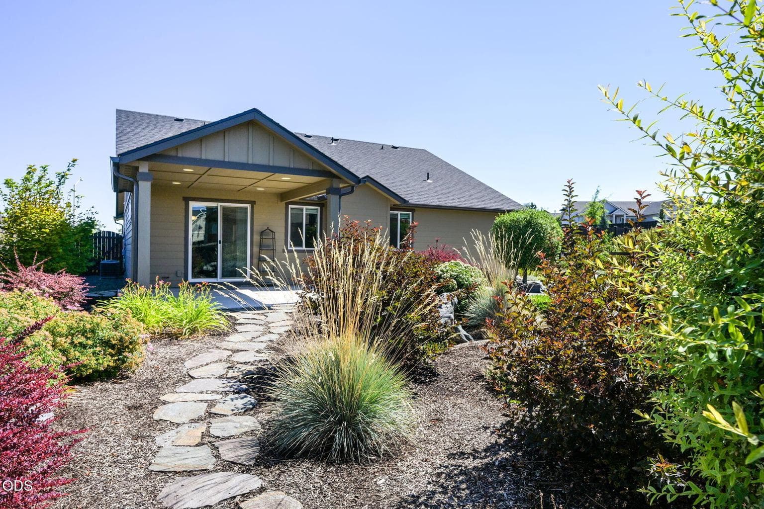 Photo of 2555 SW 43rd Place 32 of 48