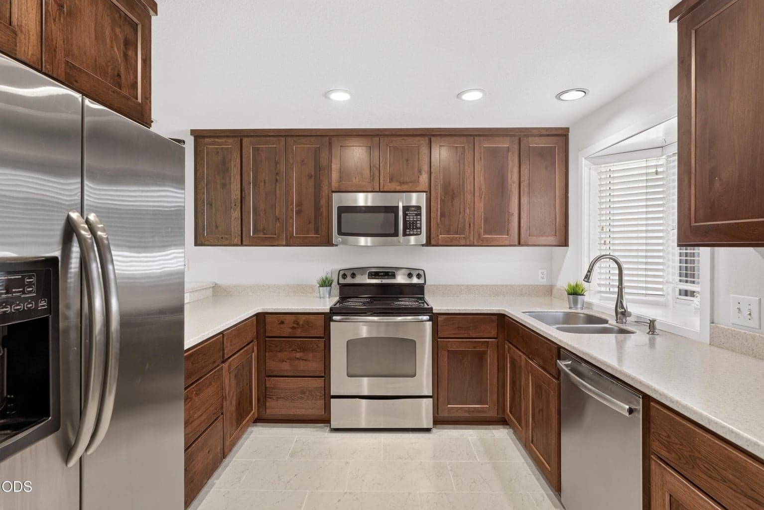 Photo of 1050 Butler Market Road 4 of 15