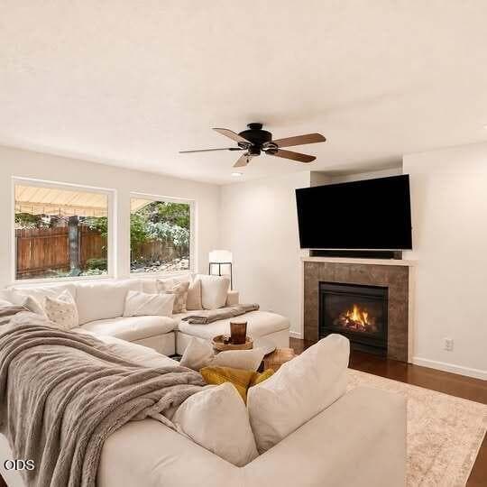 Photo of 3153 Cromwell Court 3 of 24